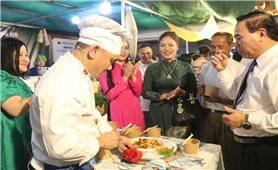 Khai mạc Lễ hội Cá tôm sông Đà tỉnh Hòa Bình lần thứ nhất, năm 2023