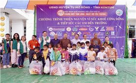 Kon Tum: Tặng 1.200 suất quà cho đồng bào DTTS huyện Tu Mơ Rông