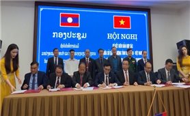 Điện Biên và 6 tỉnh Bắc Lào tăng cường hợp tác phát triển thương mại biên giới