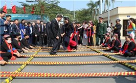 MTTQ Việt Nam và Chính hiệp toàn quốc Trung Quốc vui Ngày đại đoàn kết toàn dân tộc với Nhân dân tỉnh Quảng Ninh