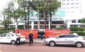 Bình Định: Bệnh viện Bình Định bị căng băng rôn đòi nợ