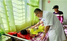Hậu Giang: Hơn 50 học sinh tiểu học phải nhập viện nghi bị ngộ độc thực phẩm