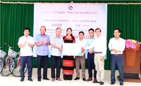 Hội Nhà báo Việt Nam tổ chức các hoạt động tri ân tại tỉnh Quảng Trị