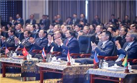 Thủ tướng dự Lễ bế mạc Hội nghị Cấp cao ASEAN