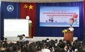 Kon Tum: Tuyên truyền biển đảo cho học sinh DTTS