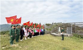 “Tiết học Biên cương” khơi dậy tình yêu quê hương, đất nước nơi biên giới Mèo Vạc