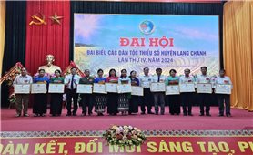 Thanh Hóa: Người có uy tín ở Lang Chánh góp sức xây dựng quê hương