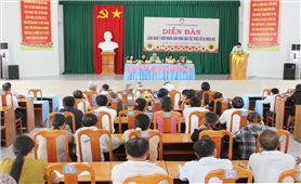 Thuận Bắc (Ninh Thuận): Diễn đàThuận Bắc (Ninh Thuận): Diễn đàn lắng nghe ý kiến Nhân dân vùng đồng bào DTTS và miền núin lắng nghe ý kiến Nhân dân vùng DTTS và miền núi