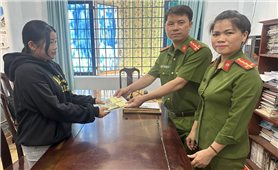Đắk Nông: Trao trả tài sản cho nạn nhân bị lừa đảo chiếm đoạt tiền từ thiện