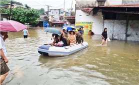 Hà Giang: Nước lũ dâng cao, hai người bị cuốn trôi