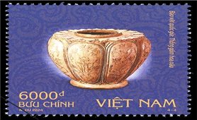 Phát hành bộ tem “Bảo vật quốc gia: Đồ gốm”