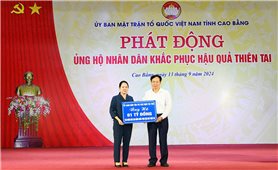 Ủy ban Dân tộc thay mặt các đơn vị đồng hành hỗ trợ tỉnh Cao Bằng 1 tỷ đồng khắc phục hậu quả thiên tai