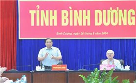 Thủ tướng Phạm Minh Chính làm việc với Ban Thường vụ Tỉnh ủy Bình Dương