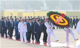 Thủ tướng Phạm Minh Chính và các thành viên Chính phủ vào Lăng viếng Chủ tịch Hồ Chí Minh