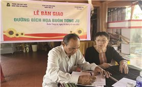 Nữ sĩ Linh Nga Niê Kdam: Hành trình “giữ lửa” văn hóa Tây Nguyên
