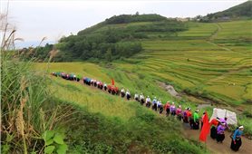 Độc đáo Lễ hội Ruộng bậc thang Miền Đồi