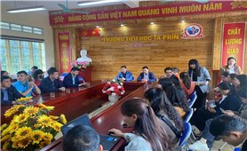 Đoàn cán bộ Lạng Sơn học tập kinh nghiệm về giảm thiểu tình trạng tảo hôn và hôn nhân cận huyết thống tại Lào Cai