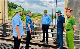 Quảng Ninh căng mình trước bão Matmo, sẵn sàng “4 tại chỗ”