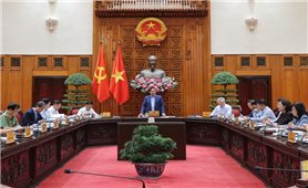 Thủ tướng chủ trì họp Thường trực Chính phủ: Triển khai ngay nhiều giải pháp cấp bách khắc phục hậu quả bão lũ