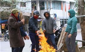 Miền Bắc đón rét buốt đầu mùa, miền Trung mưa lớn kéo dài, Biển Đông còn 1 - 2 cơn bão trong tháng tới