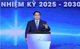 Thủ tướng: Các doanh nghiệp, doanh nhân trẻ thực hiện 6 tiên phong, thi đua '6 nhất'