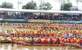 Đua ghe Ngo năm 2025: Lan tỏa bản sắc văn hóa Khmer giữa lòng Cần Thơ