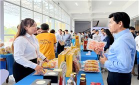 Hoàn thiện hạ tầng thương mại biên giới: Tạo “luồng xanh” cho giao thương