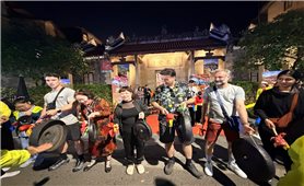 Âm vang di sản giữa lòng Thủ đô: Khi tiếng Chiêng Mường và nhạc Ngũ âm Khmer cùng hòa nhịp