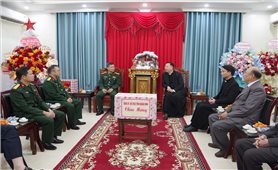 Thắm tình quân dân mùa Giáng sinh ở Quảng Ninh