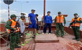 Kiên Giang: Bắt quả tang 2 tàu cá chở hàng chục ngàn lít dầu DO không rõ nguồn gốc