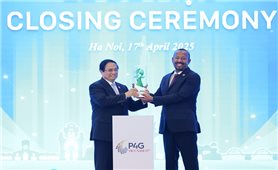 Thông qua Tuyên bố Hà Nội về chuyển đổi xanh bền vững, lấy con người làm trung tâm