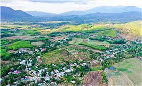 Cuộc sống mới ở thôn Bác Hồ