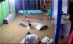 Mưa lớn gây ngập lụt ở Hà Tĩnh