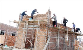 Niềm vui trên khu dân cư mới Xóm Bằng
