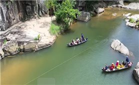 Hầm Hô - Viên ngọc xanh giữa lòng đất võ!