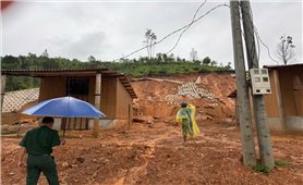 Mưa lớn gây sạt lở ở nhiều nơi ở vùng núi Quảng Trị