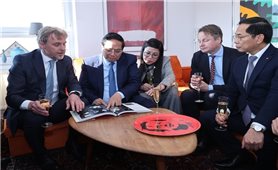 Thủ tướng Phạm Minh Chính thăm gia đình cố Thủ tướng Thụy Điển Olof Palme