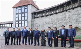 Thủ tướng thăm cảng biển hàng đầu vùng Baltic và tìm hiểu kinh nghiệm phát huy giá trị di sản ở Estonia