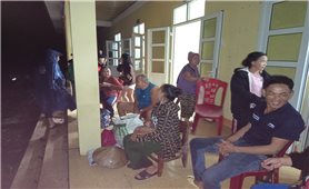 Nhìn lại thảm họa lũ lụt miền Tây Nghệ An: Những quyết định “sống còn” (Bài 1)