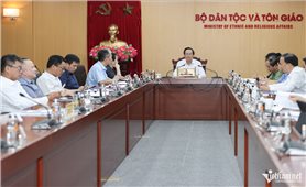 Bộ trưởng Bộ Dân tộc và Tôn giáo Đào Ngọc Dung: Xóa nhà tạm là một chương trình quốc gia đặc biệt