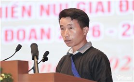 Về Thủ đô dự hội nghị, vị Trưởng bản cứu gần trăm người thoát lũ muốn 