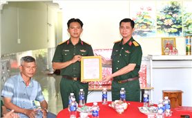 An Giang: Bàn giao 17 căn 