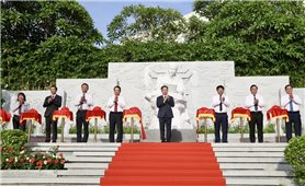 Đà Nẵng khánh thành công trình Tượng Bác Hồ trong khuôn viên thư viện