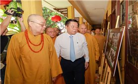 Tôn giáo đồng hành và có nhiều đóng góp đối với sự phát triển của đất nước