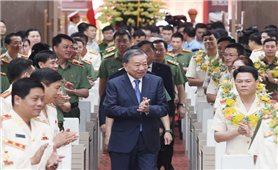 Tổng Bí thư Tô Lâm gặp mặt gương điển hình tiên tiến lực lượng Công an nhân dân