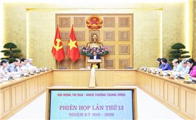 Thủ tướng: Thúc đẩy các phong trào thi đua nước rút và làm tốt công tác khen thưởng nhân dịp các sự kiện trọng đại