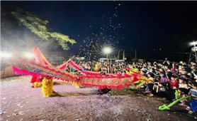 Gia Lai: Mang Trung thu đến với 1.500 trẻ có hoàn cảnh đặc biệt