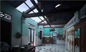 TP. Huế: Một phụ nữ bị nước cuốn trôi và 75 ngôi nhà bị tốc mái do ảnh hưởng bão số 10 Bualoi