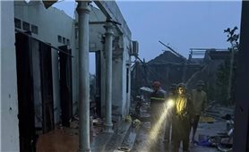 Nhiều hộ dân Thanh Hóa được hỗ trợ kịp thời trong đêm bão số 10