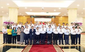 Bộ Chính trị cho ý kiến về công tác chuẩn bị Đại hội Đảng bộ các cơ quan Đảng Trung ương